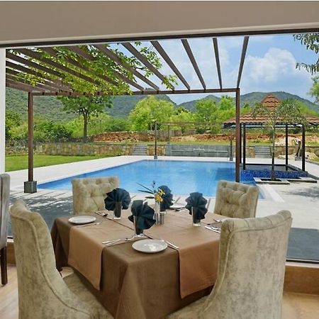 The Hunting Lodge Resort Udaipur - Villas & Pool Dabok Exterior foto